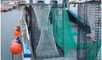 Crab And Crawfish Mesh - 14/15 Gauge - Black  - 1.5"  Mesh - 24" X150'